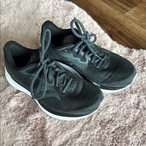 Saucony Black and White Running Shoes